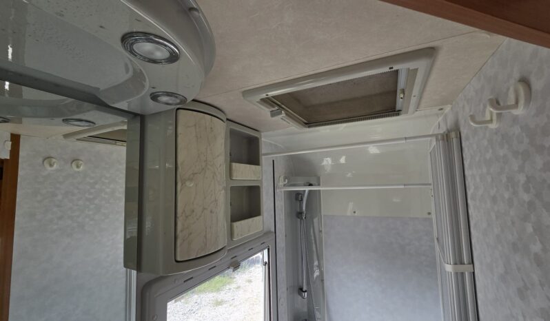 Adria Mobil Adriatik 2002 completo