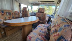 Mercedes Levoyageur de 1999 completo