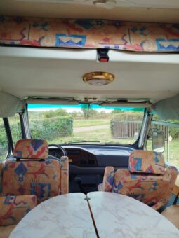 Mercedes Levoyageur de 1999 completo