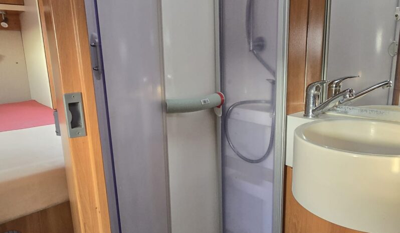 Hymer Classe B de 2009 completo