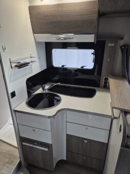 Bavaria T746 Style de 2015 completo